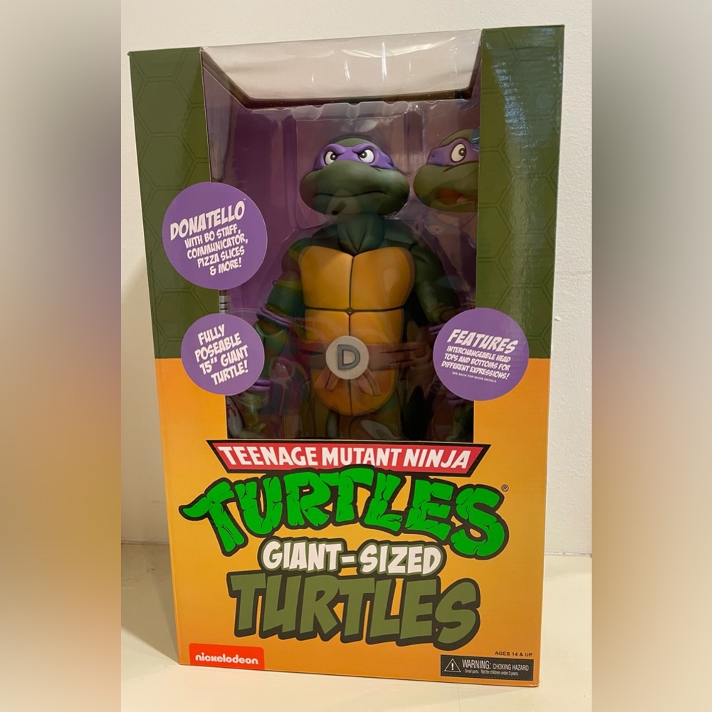 NECA TMNT Teenage Mutant Ninja Turtles Cartoon Giant Sized Donatello Figure